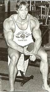 Arnold Schwarzenegger se pone en forma - Taringa!