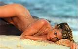 Denise Richards Full Nude and Hairy Pubes at Beach 2x
