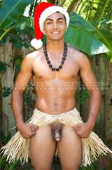 ISLAND STUDS Buff Hawaiian Stud Dances Hula Naked With A Boner