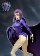 Even when Raven is not naked her butt still lokking great!