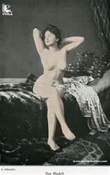 This site has an extensive and beautiful collection of vintage images ...