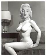Marilyn Monroe Fakes [2 pictures]