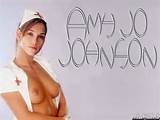 Amy Jo Johnson may have that innocent look but shes so hot n wild ...